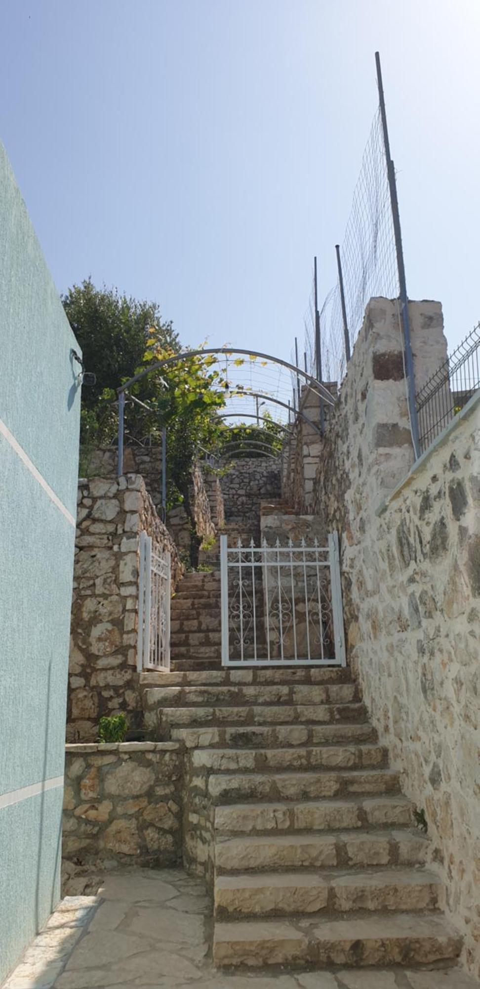 Family Apartments Himara 外观 照片